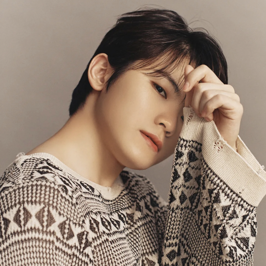 Woozi (SEVENTEEN)的最新照片