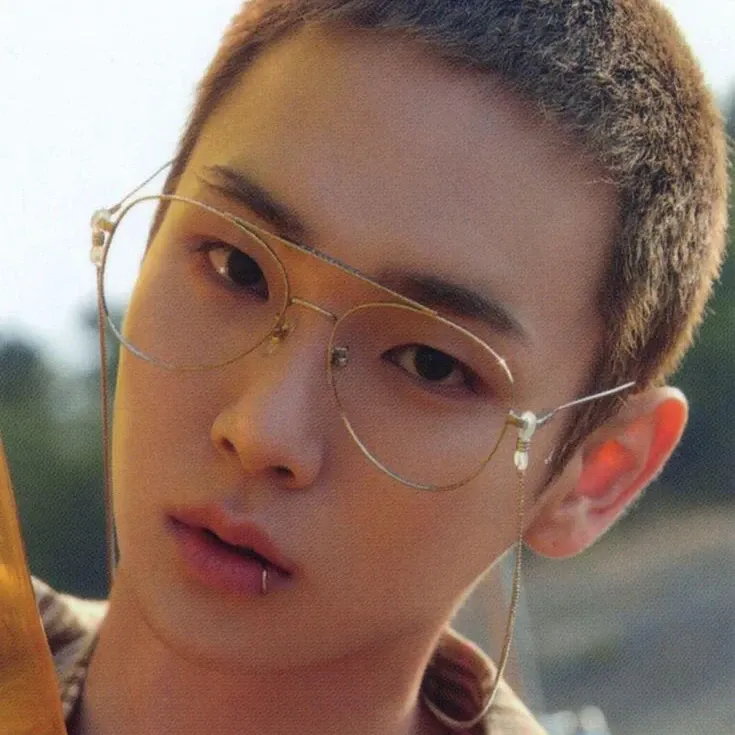 Recent activity shot of Key (SHINee)