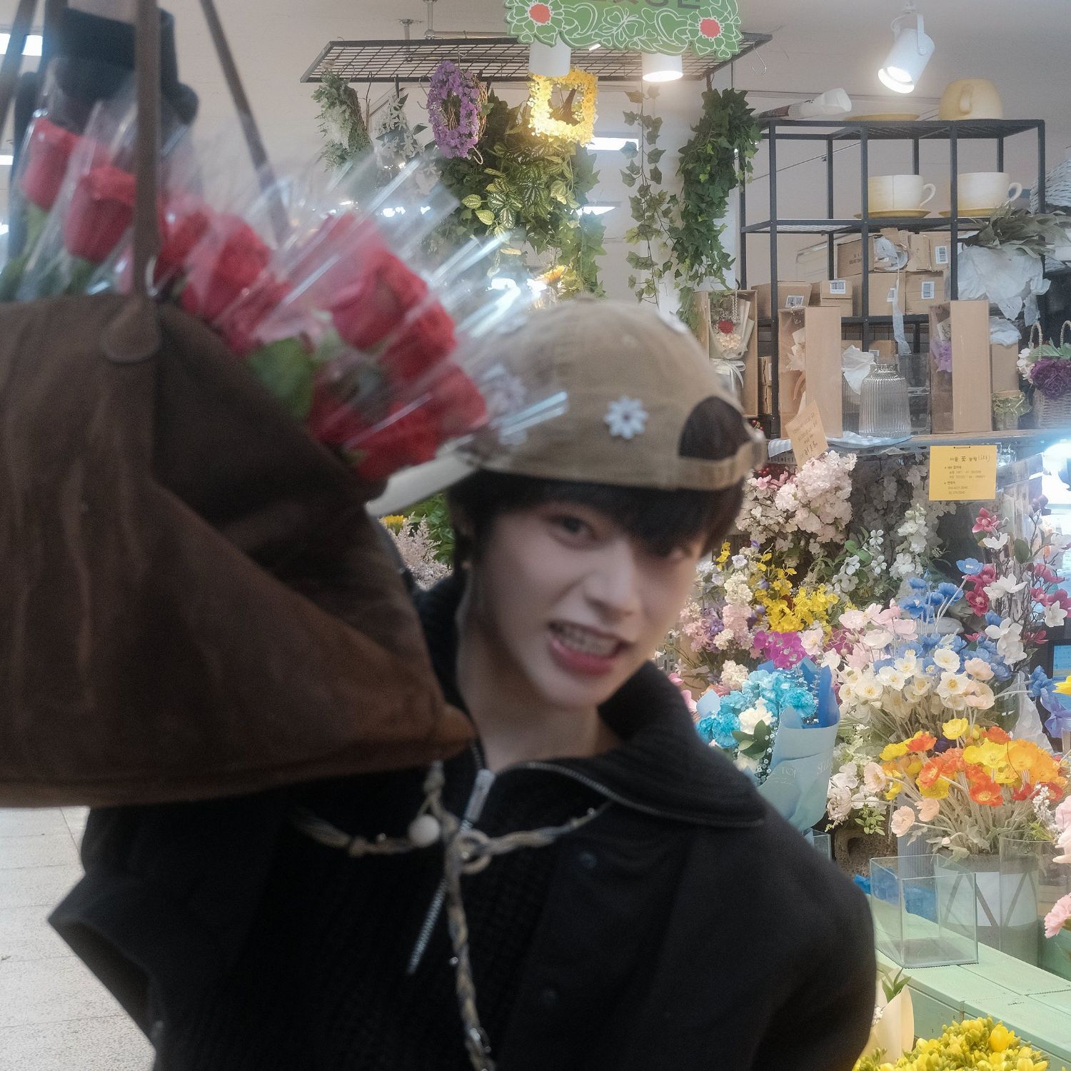 Behind-the-scenes cut of Hanbin (TEMPEST)