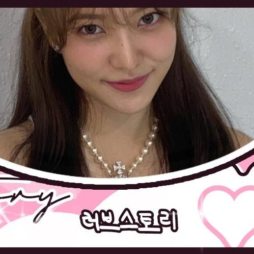 Behind-the-scenes cut of Yeri (Red Velvet)