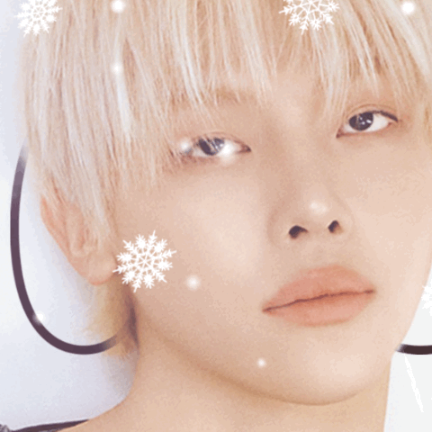 Latest photo of Nicholas (&TEAM)