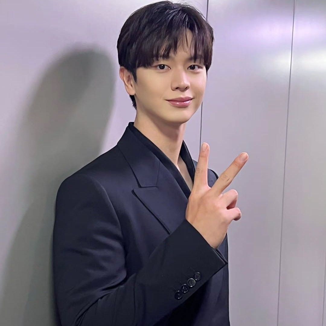 Recent activity shot of Yook Sungjae (BTOB)
