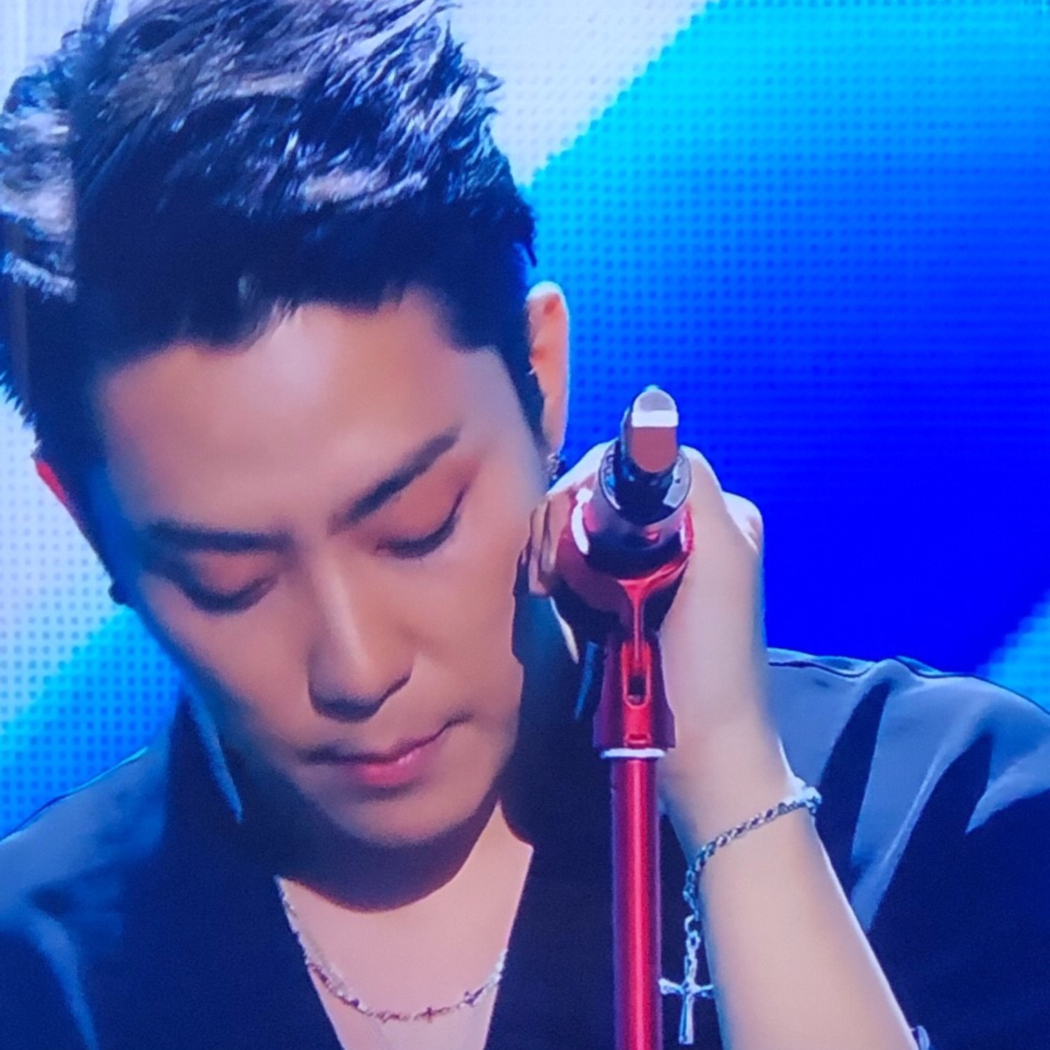 Latest photo of Eun Jiwon (SECHSKIES)