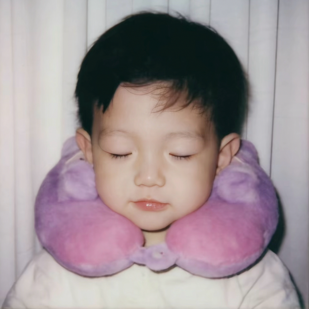 백현 (EXO) 최근 활동샷