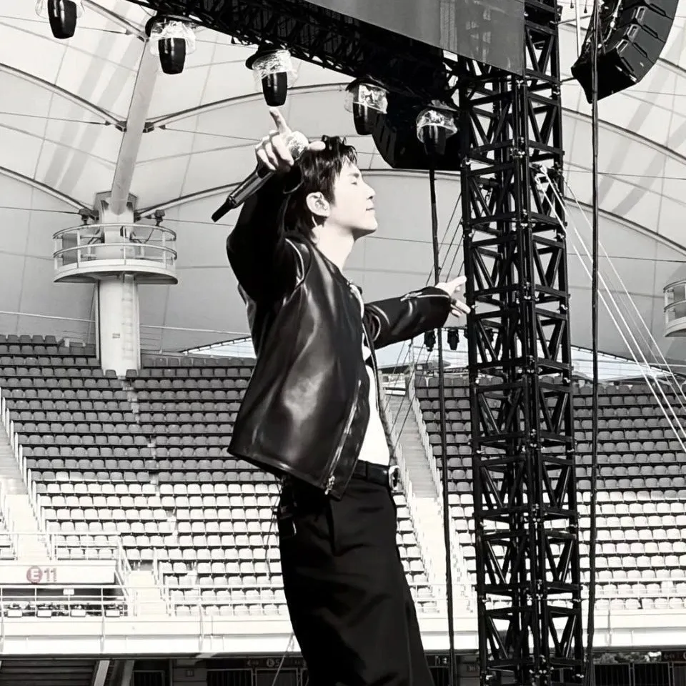 Latest photo of SUGA (BTS)