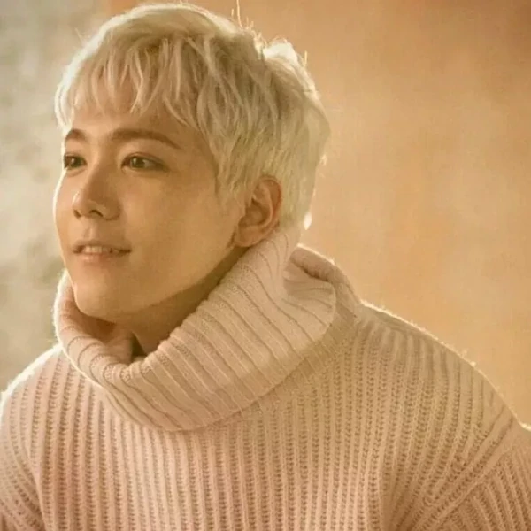 Foto perwakilan Lee Honggi (FTIsland) yang penuh pesona