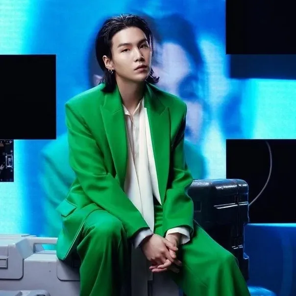 슈가 (방탄소년단) 최근 활동샷