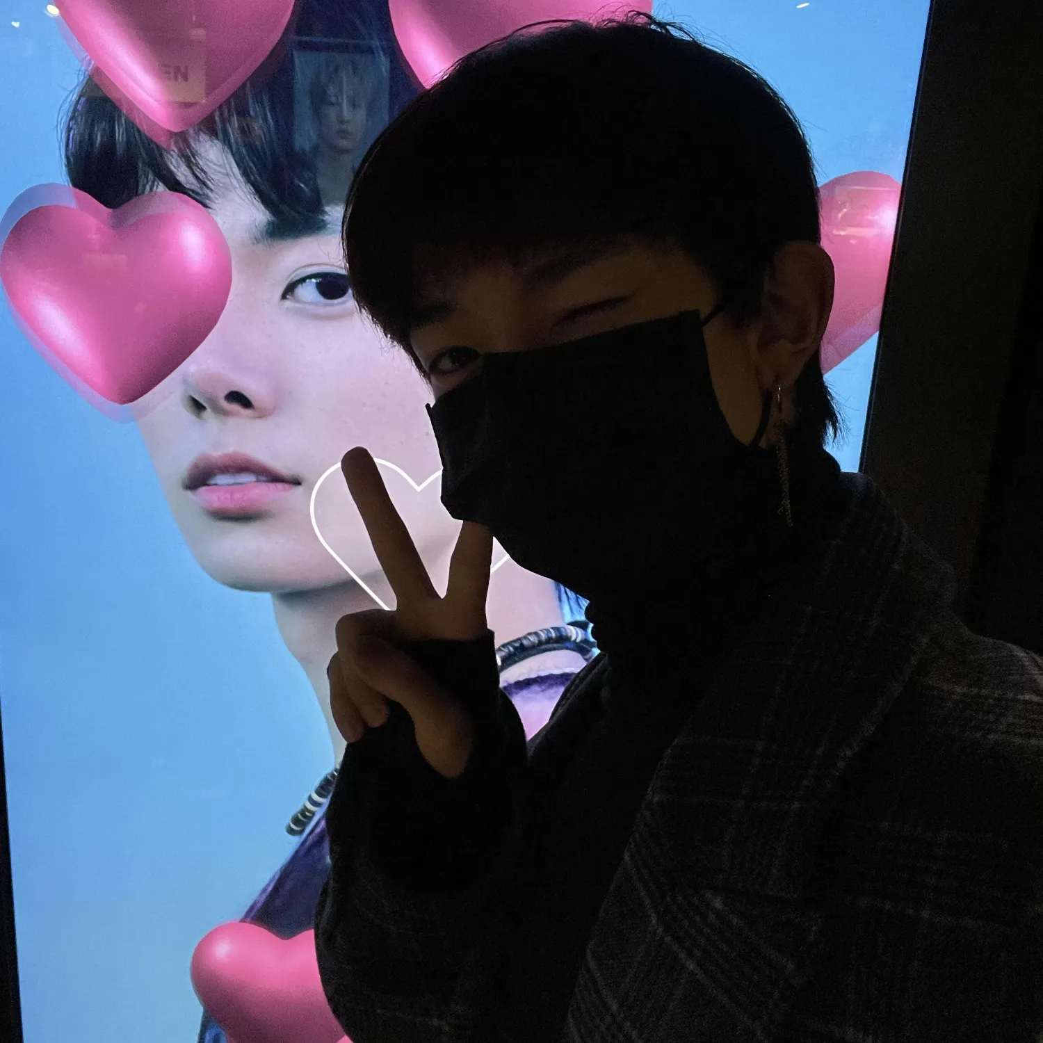 에반 최근 활동샷