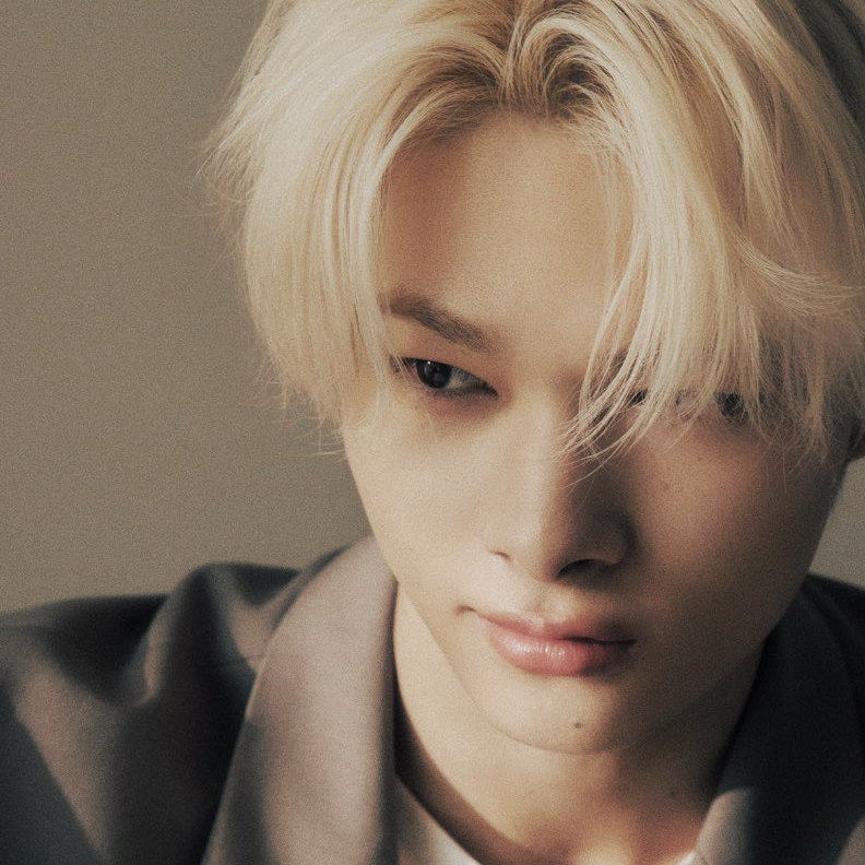 Foto aktivitas terbaru NI-KI (ENHYPEN)