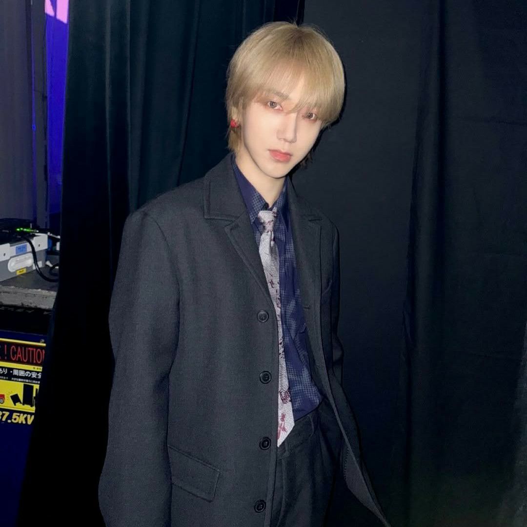 Behind-the-scenes cut of Yesung (Super Junior)