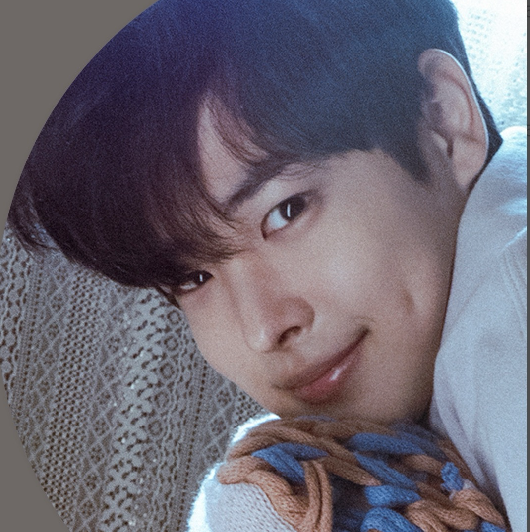 Latest photo of Choi Byungchan