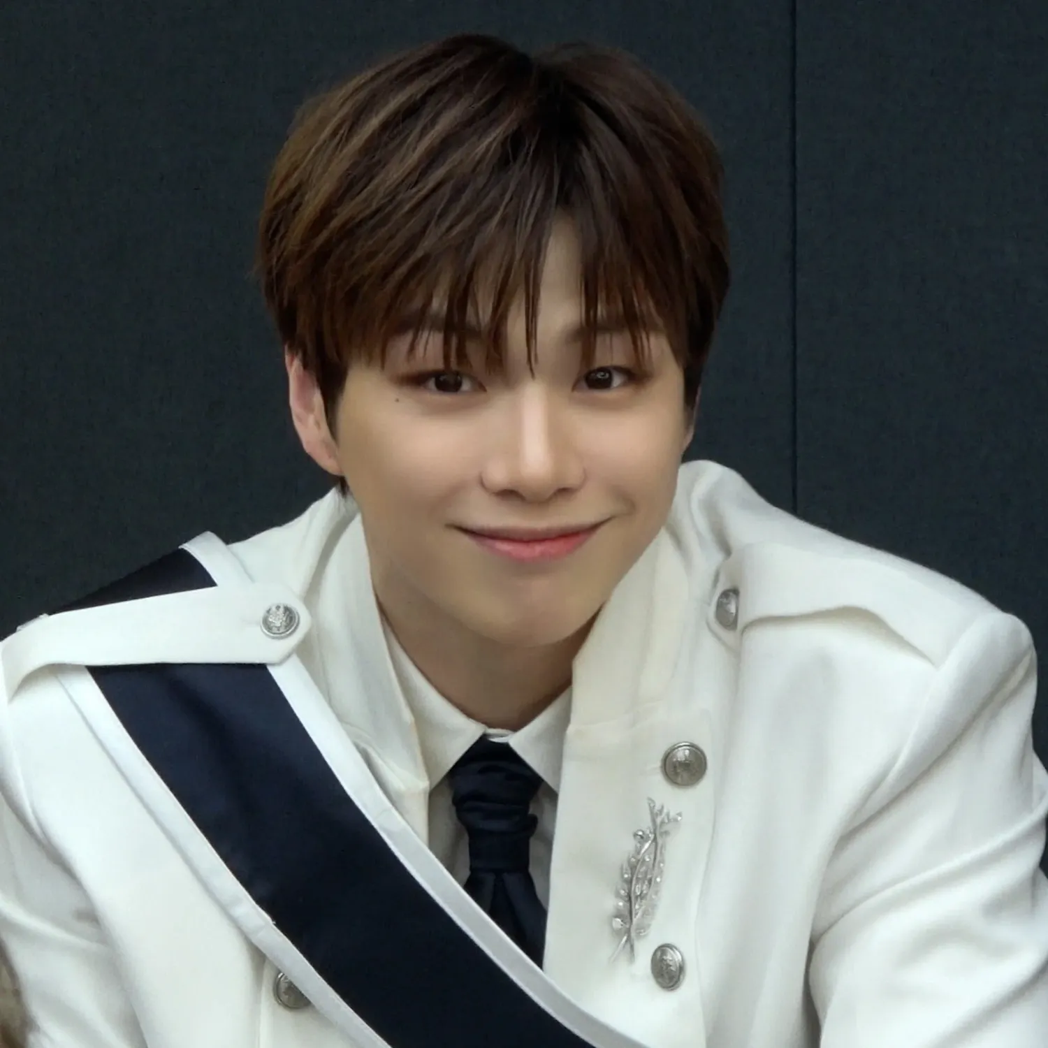 강다니엘 최근 활동샷