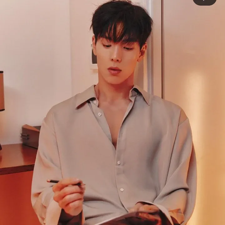 Shownu (MONSTA X)粉丝拍下的瞬间