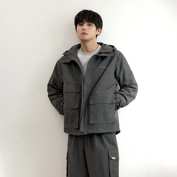 Foto terbaru V (BTS)