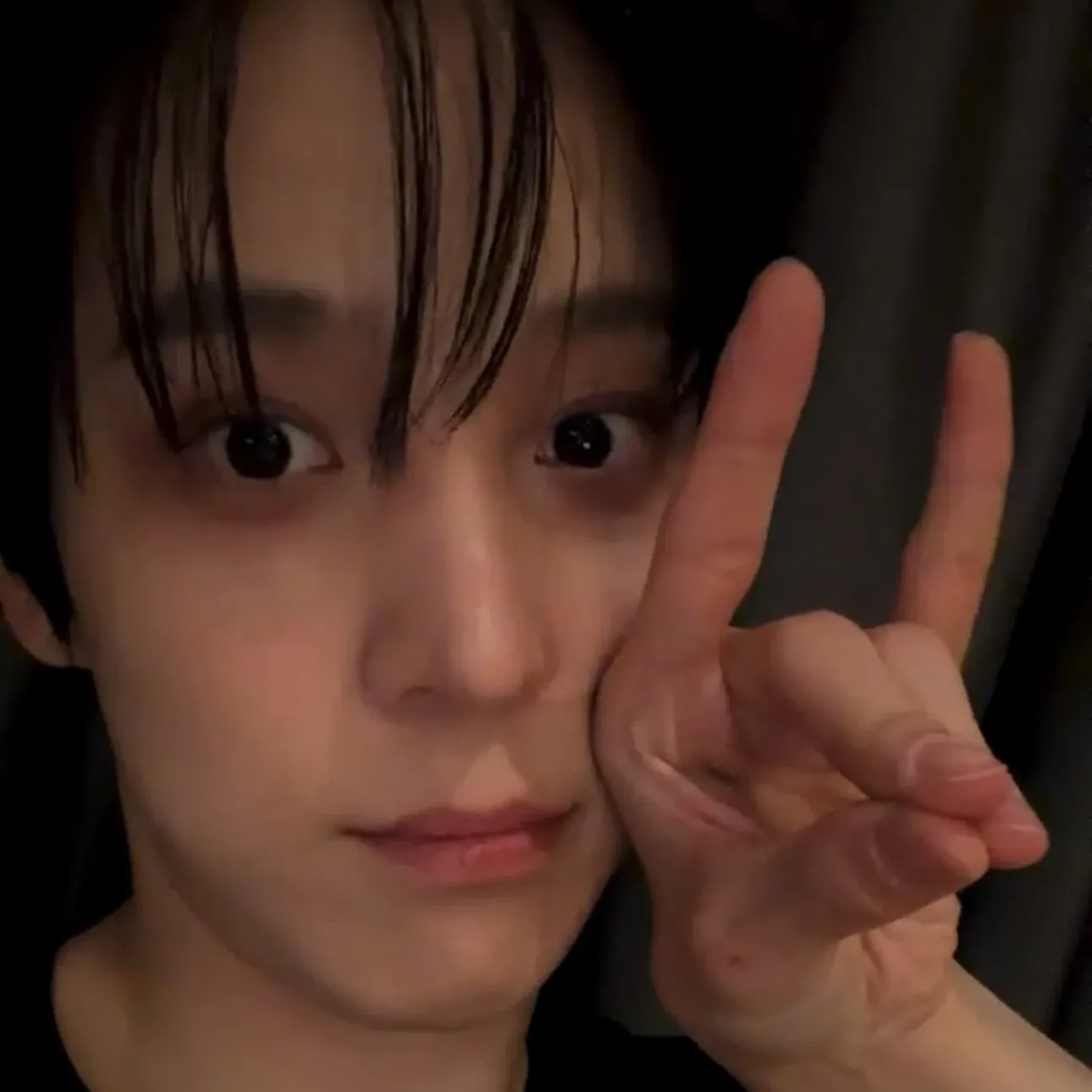 Behind-the-scenes cut of Yunho (ATEEZ)