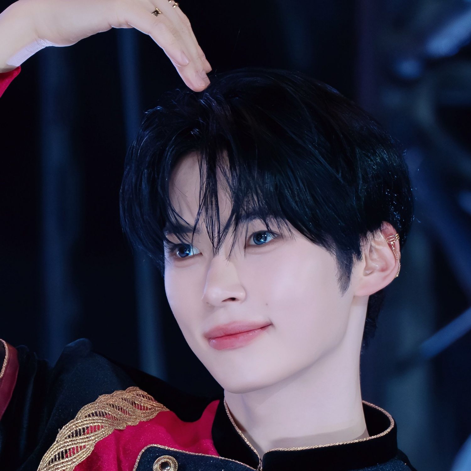 A moment captured by Sung Hanbin (ZEROBASEONE)'s fan