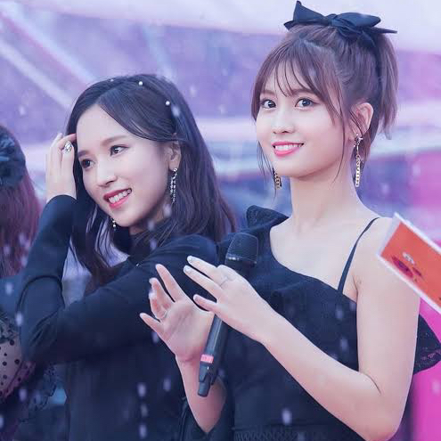 Momo (TWICE)的最新照片