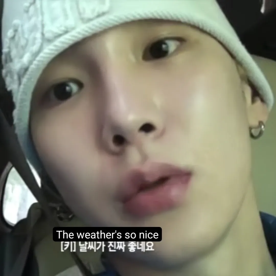 A moment captured by Key (SHINee)'s fan