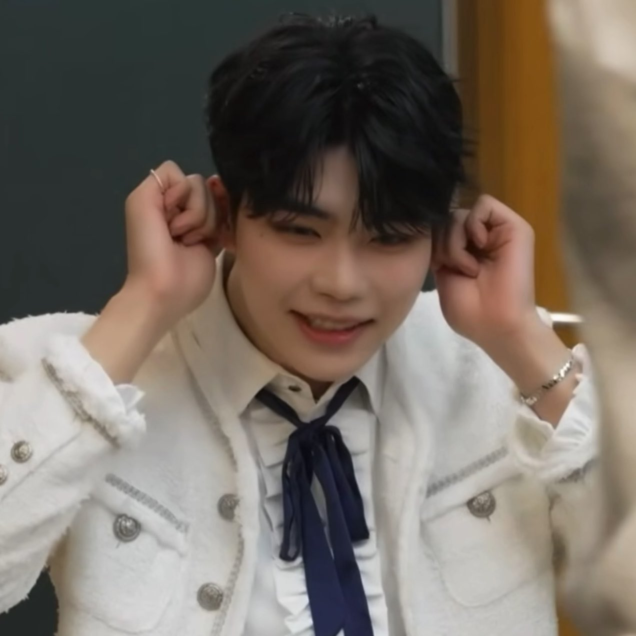 Behind-the-scenes cut of Park Gunwook (ZEROBASEONE)