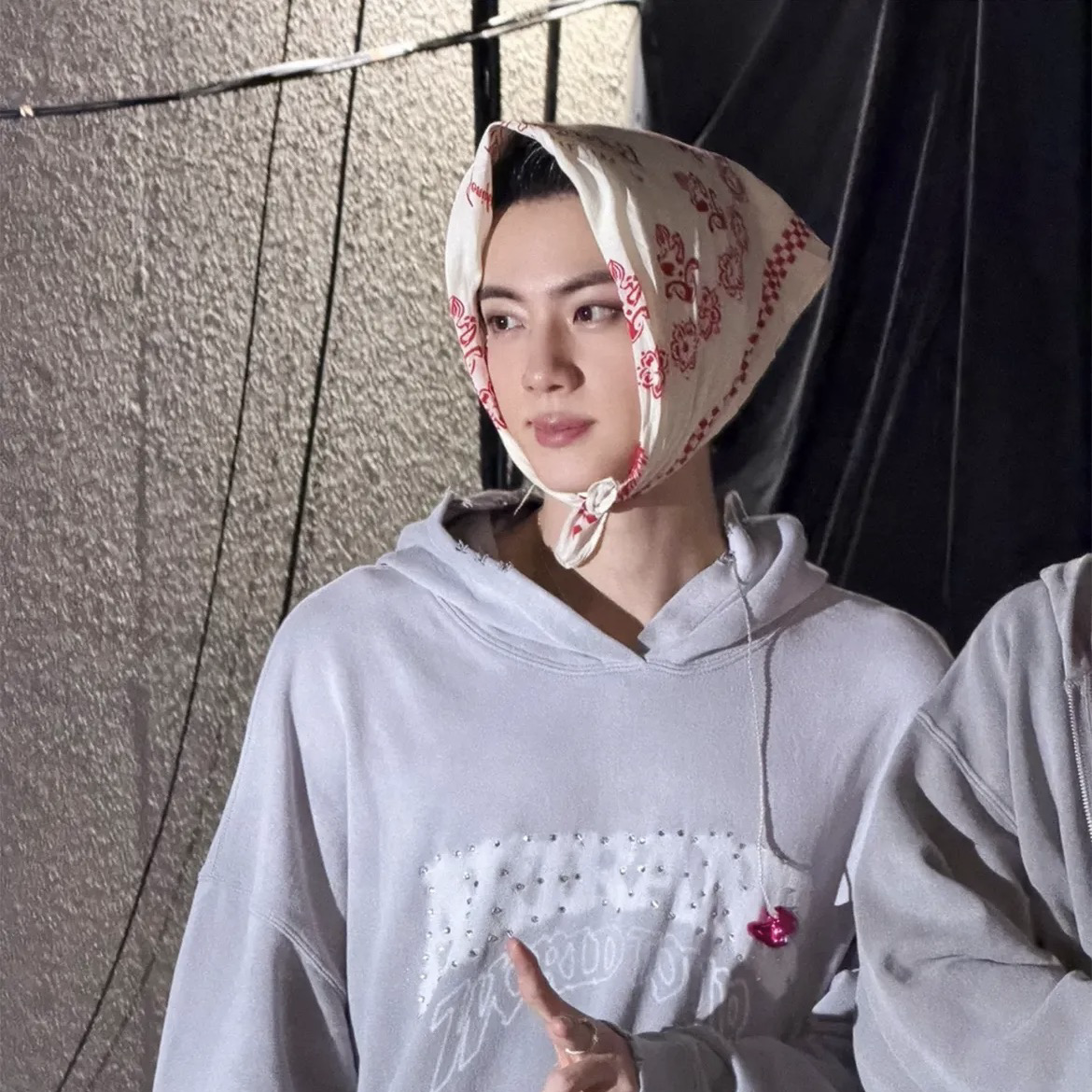 Foto terbaru Jin (BTS)