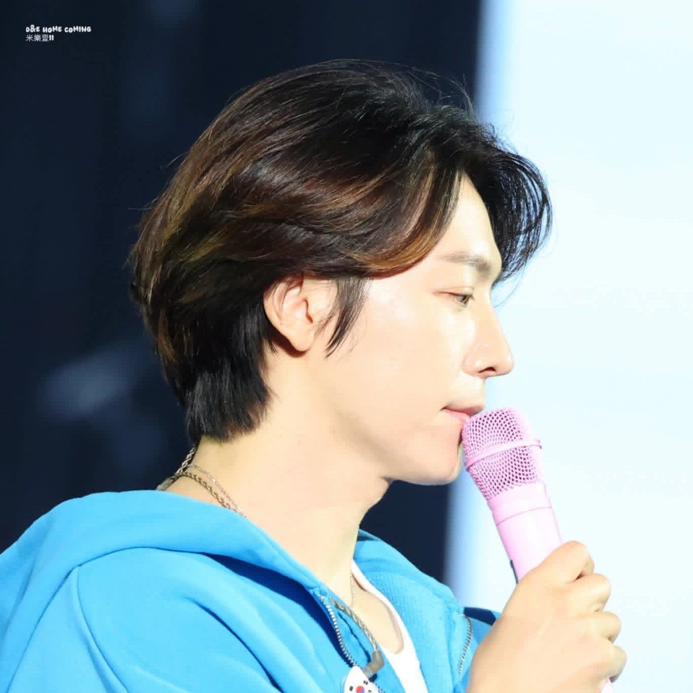 Behind-the-scenes cut of Super Junior