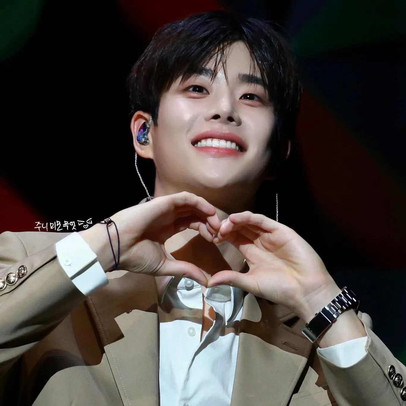 Latest photo of MJ (ASTRO)