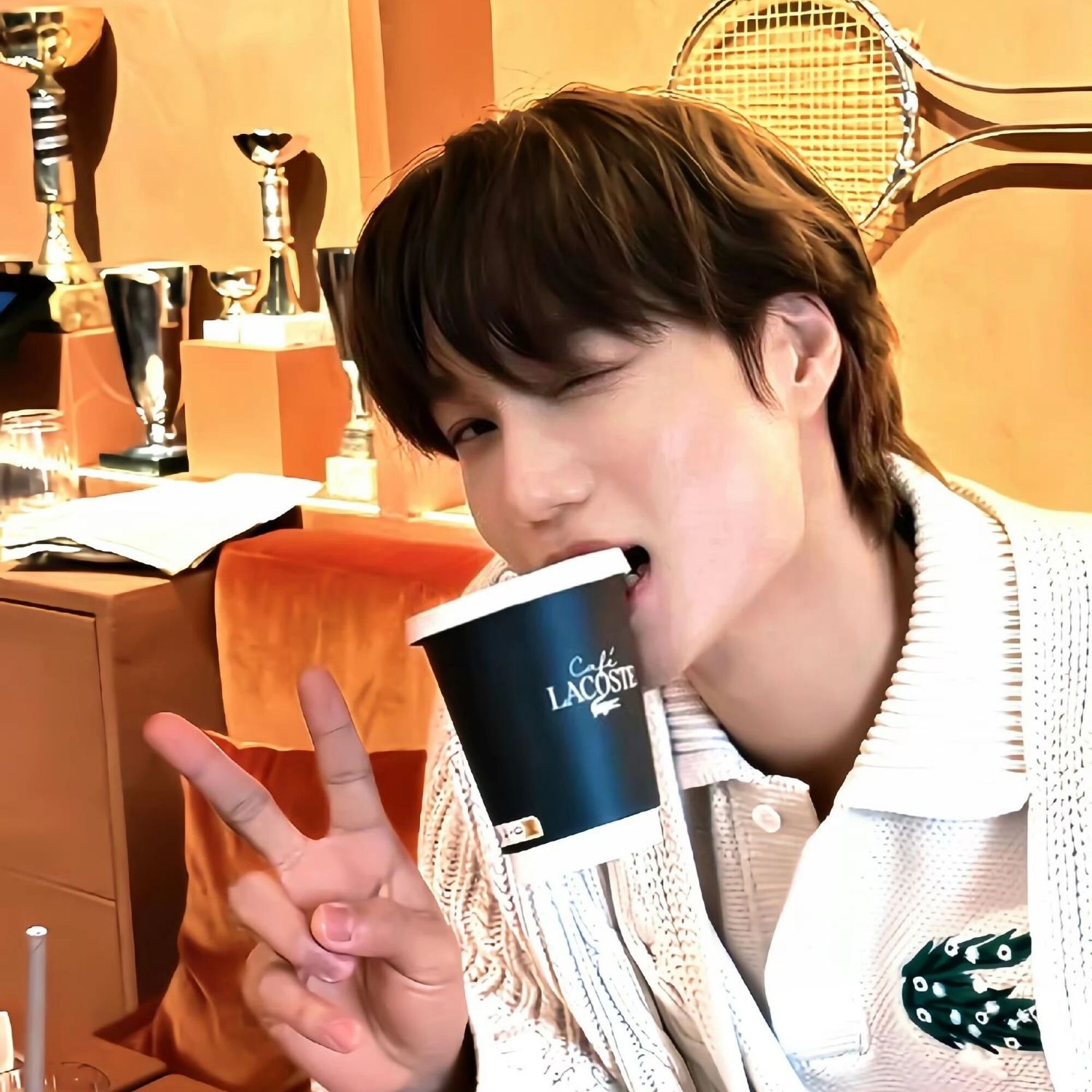Potret di balik layar EXO