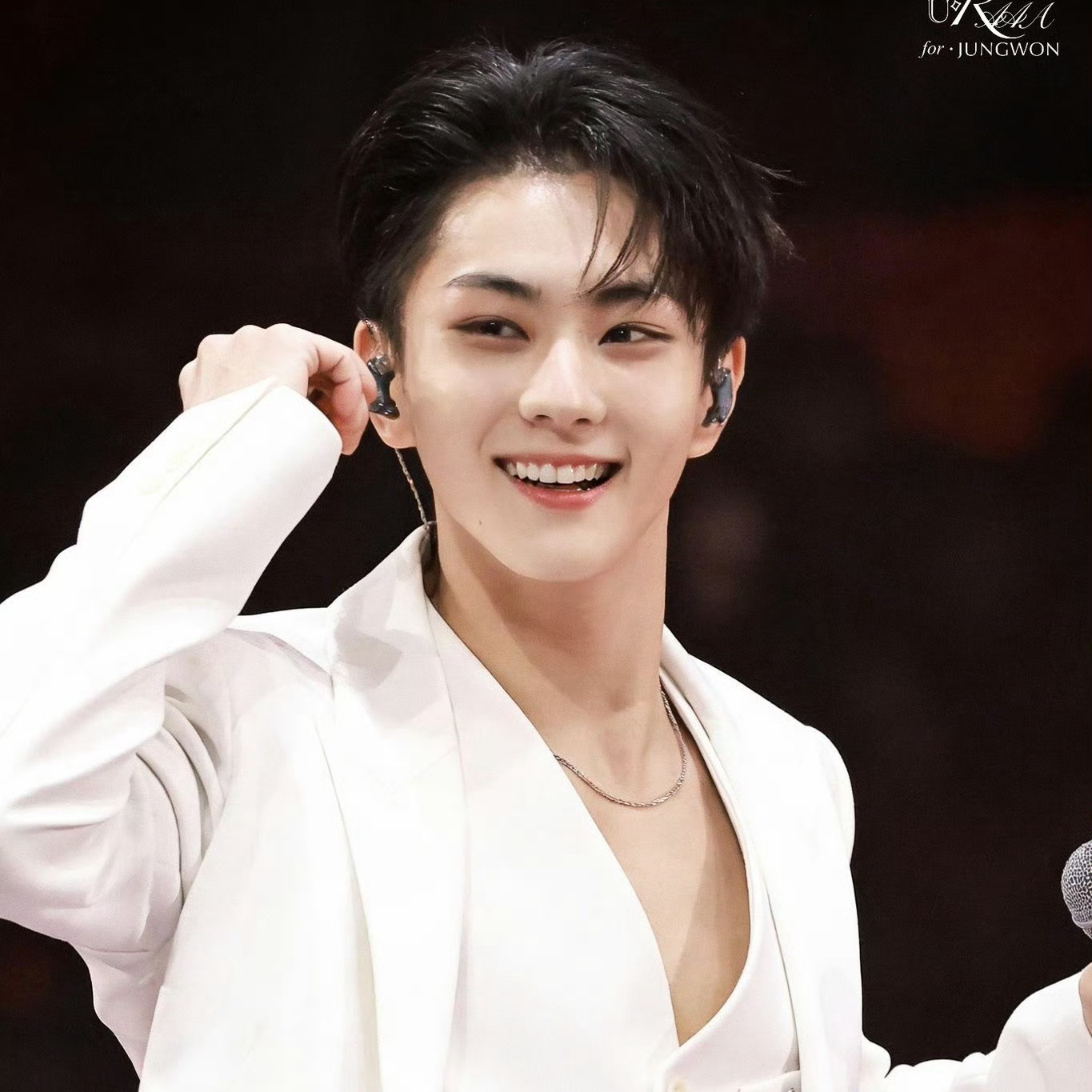 Behind-the-scenes cut of Jungwon (ENHYPEN)