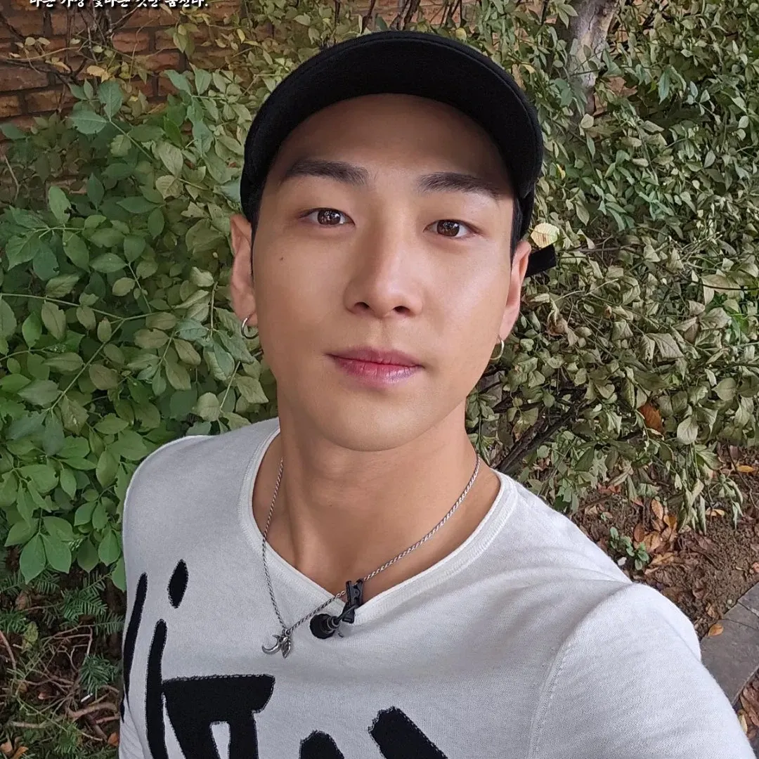 백호의 비하인드 컷