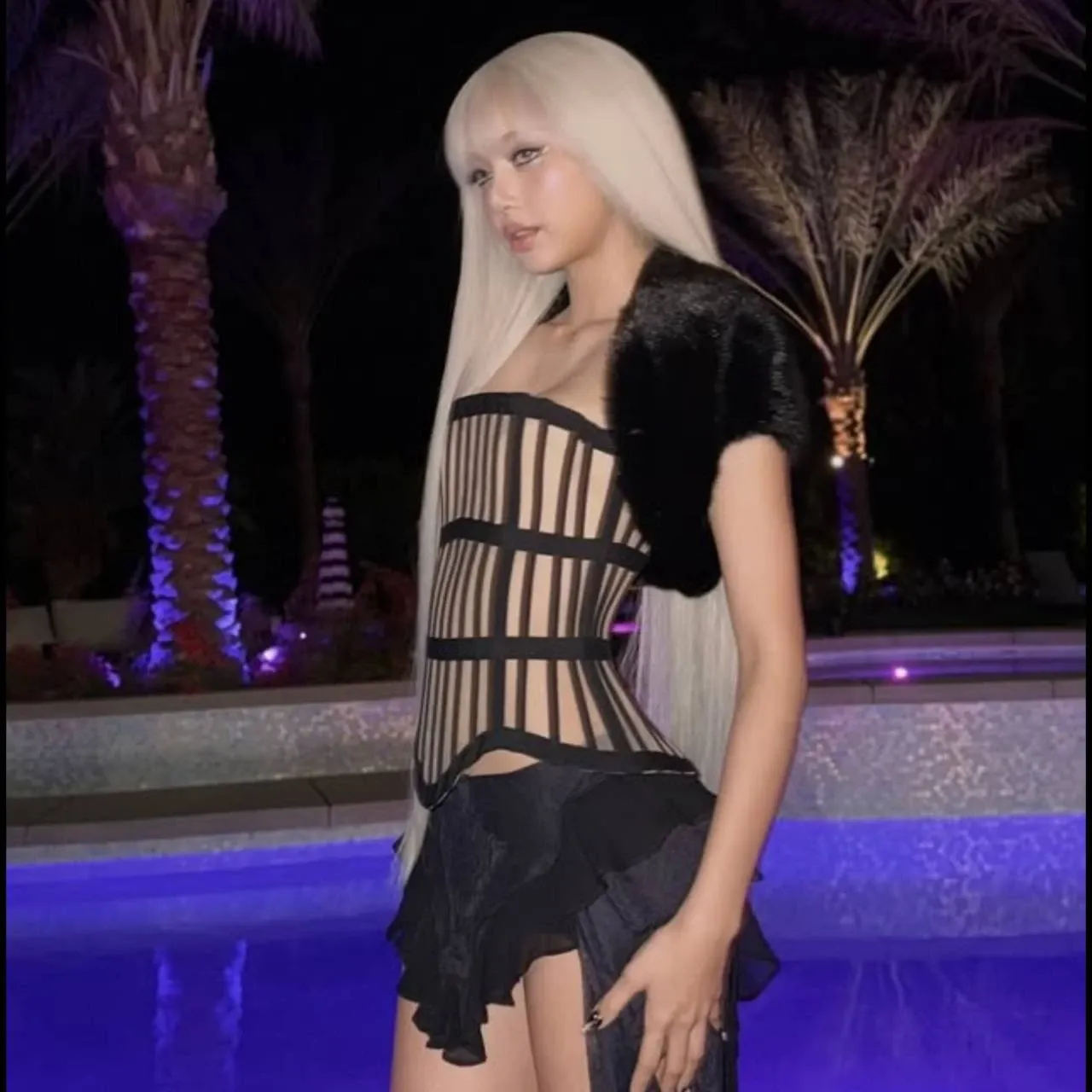 Momen yang diabadikan oleh penggemar Lisa (BLACKPINK)