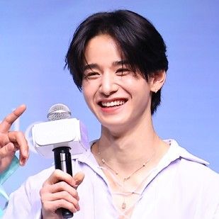 佐藤景瑚 (JO1)的最新照片