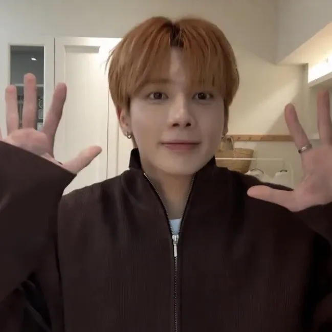 투모로우바이투게더의 최신 사진