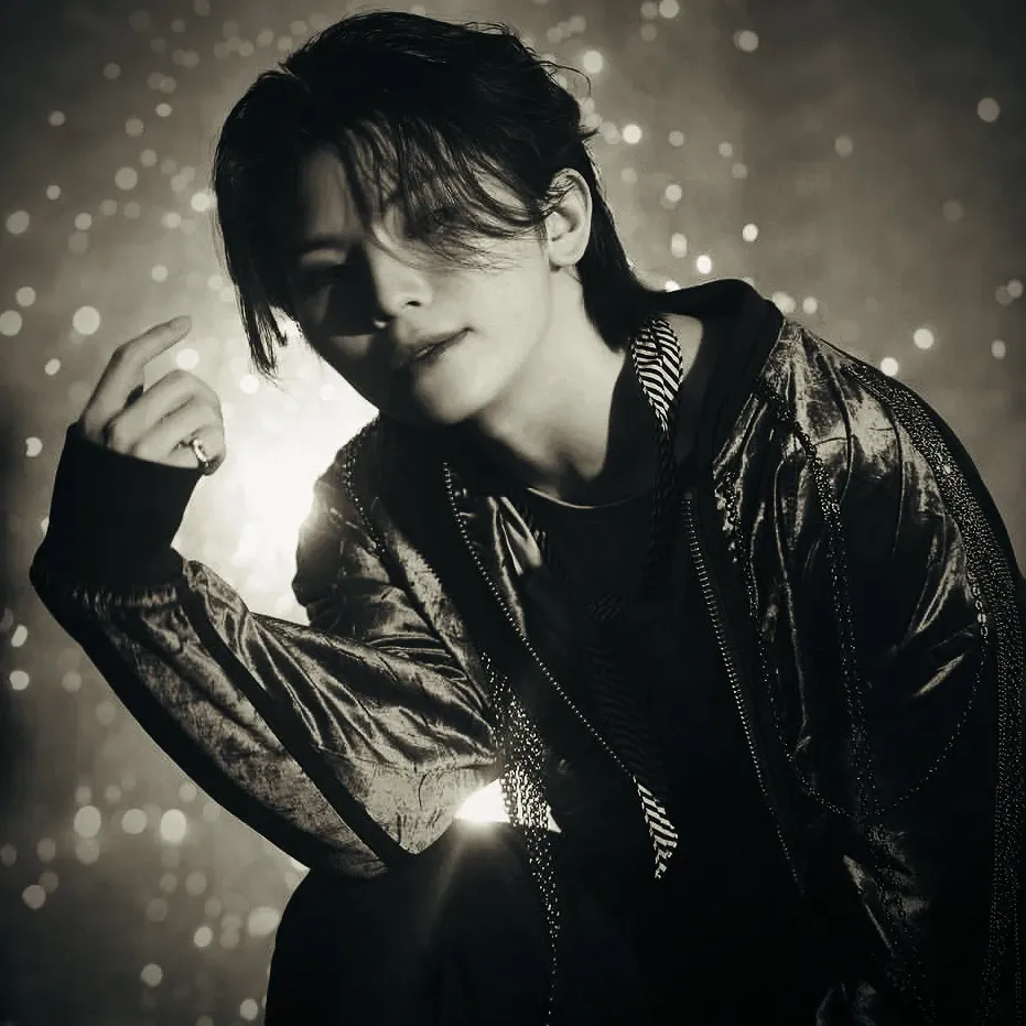 A moment captured by Woozi (SEVENTEEN)'s fan