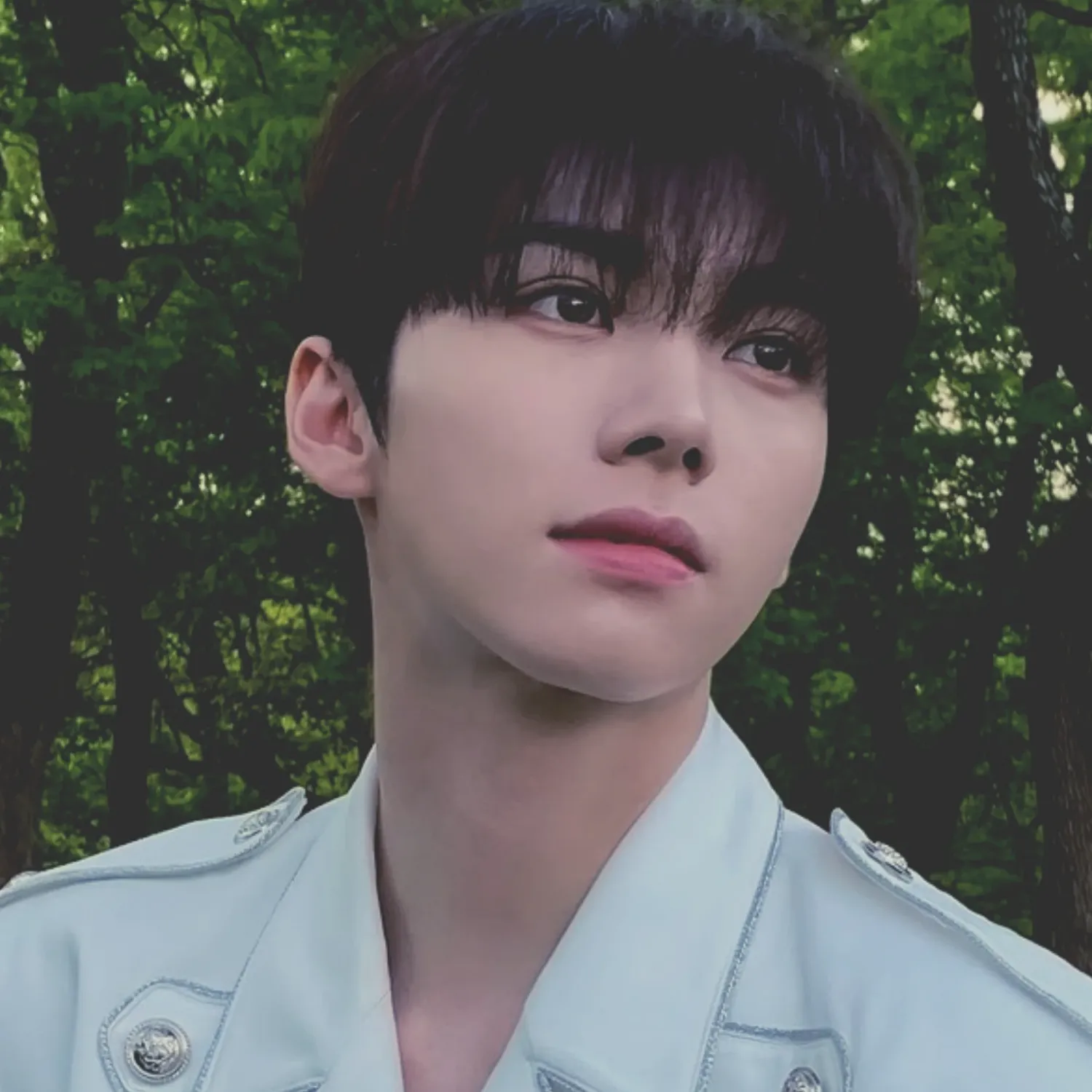 Recent activity shot of Jinbeom (WHIB)