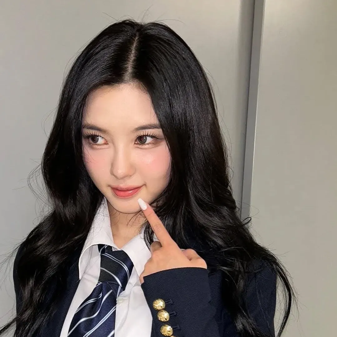 Recent activity shot of Kim Dayeon (Kep1er)