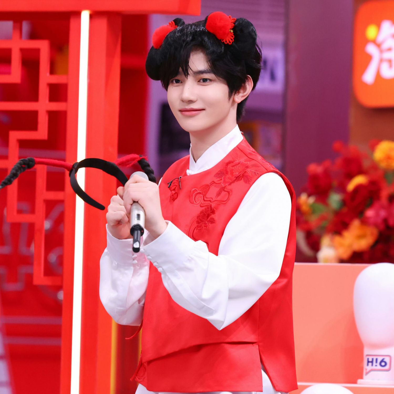 Behind-the-scenes cut of Zhang Hao (ZEROBASEONE)