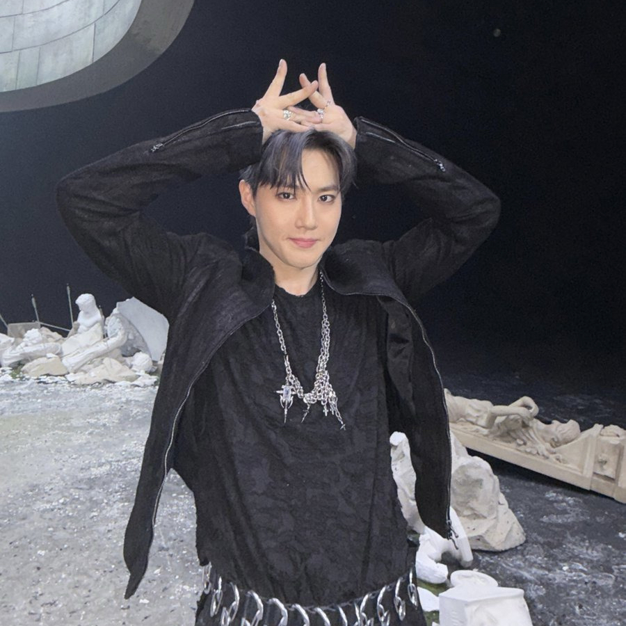 Momen yang diabadikan oleh penggemar Suho (EXO)