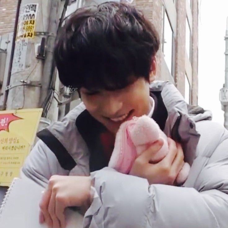 원우 (세븐틴)의 최신 사진