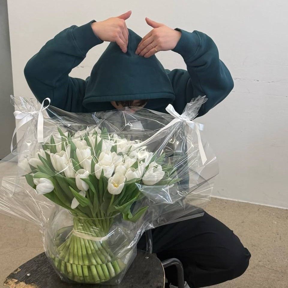 Behind-the-scenes cut of Changbin (Stray Kids)