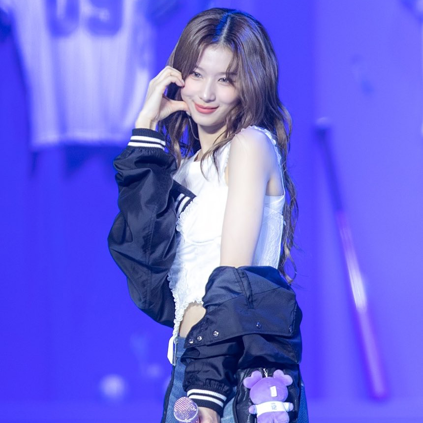 Sana (TWICE)粉絲拍下的瞬間