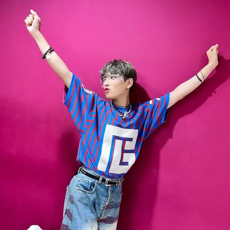 弘中 (ATEEZ)的最新活動照片