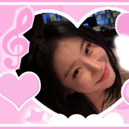 Latest photo of Chaeryeong (ITZY)