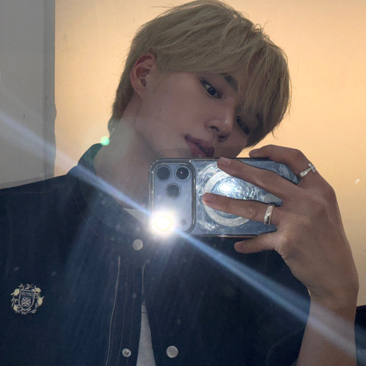 A moment captured by Kim Junseo (ALPHA DRIVE ONE)'s fan