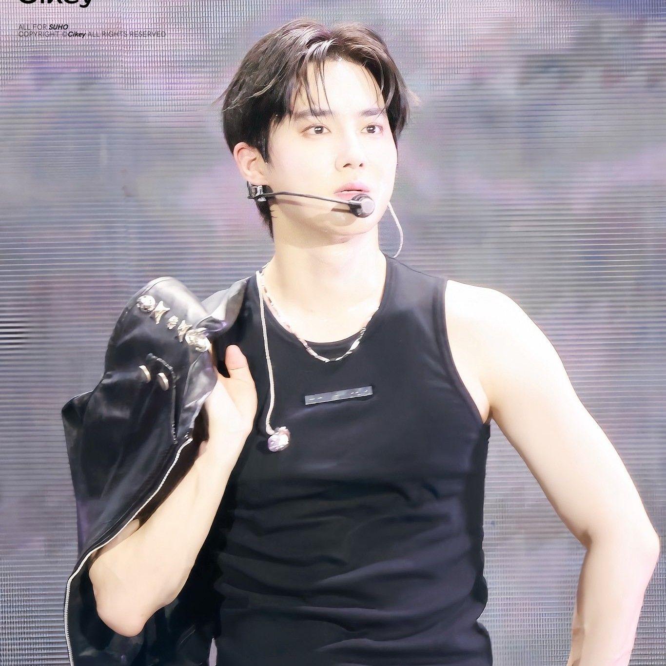 Latest photo of Suho (EXO)