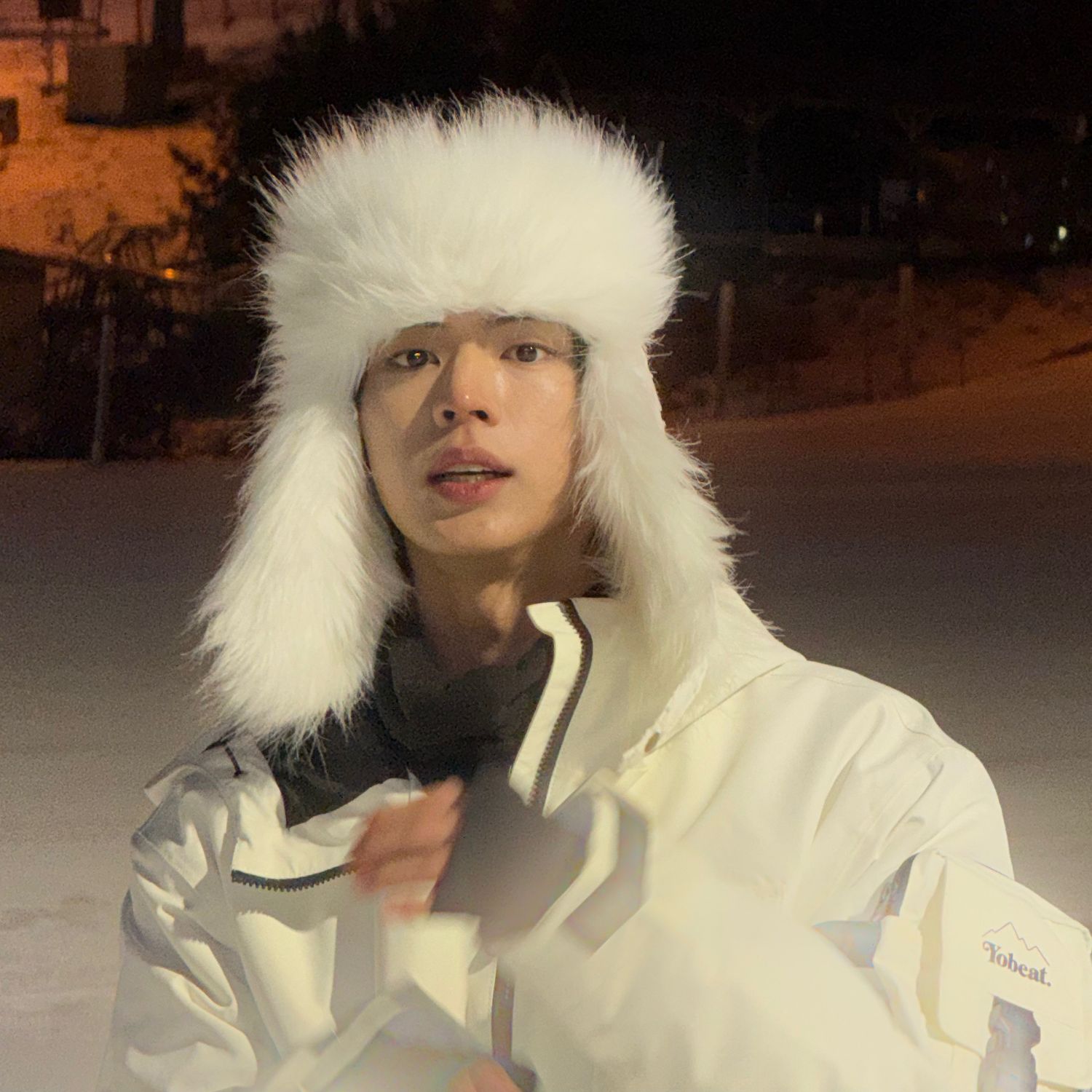 Behind-the-scenes cut of TWS