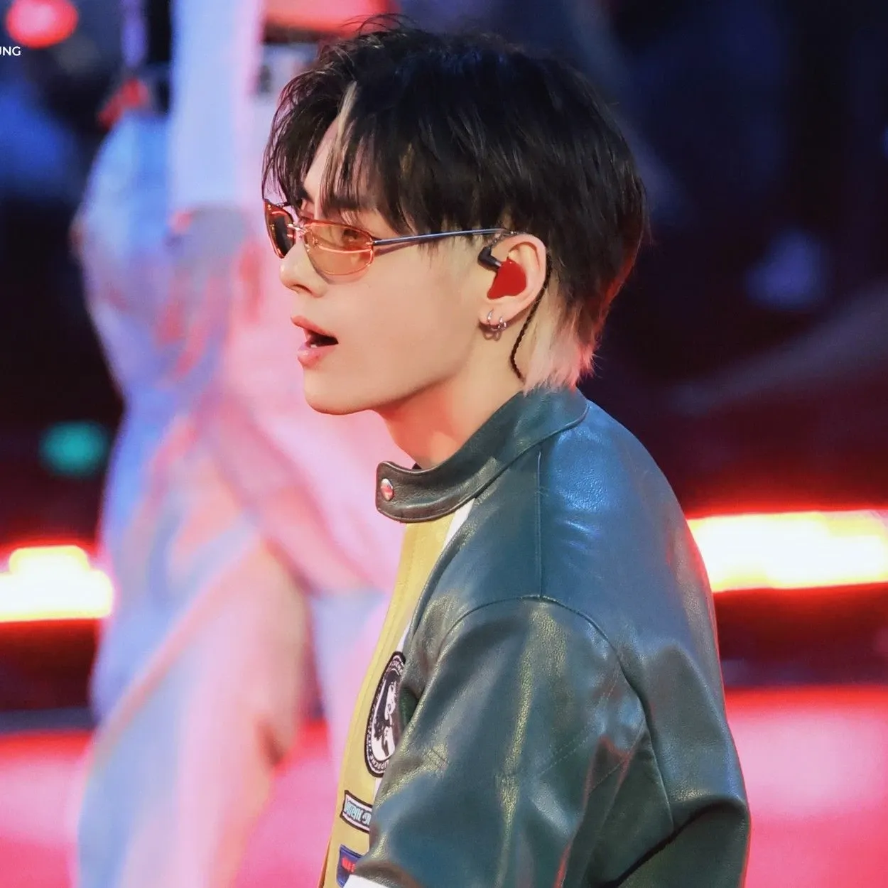 Latest photo of V (BTS)