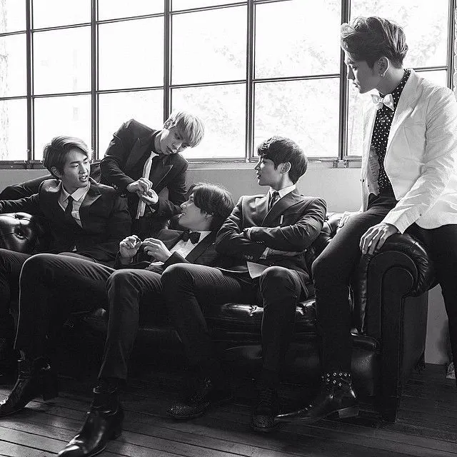 Behind-the-scenes cut of SHINee