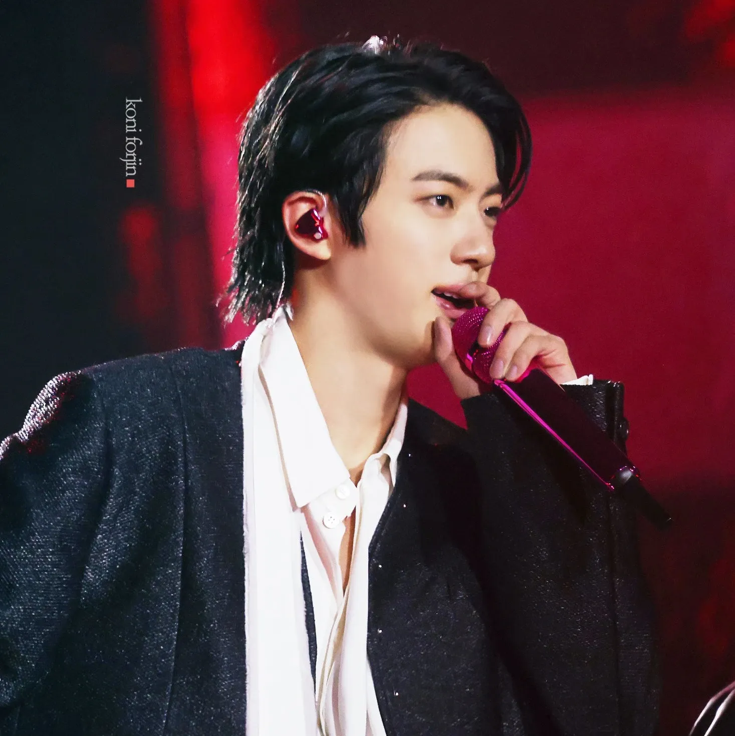 Foto terbaru Jin (BTS)