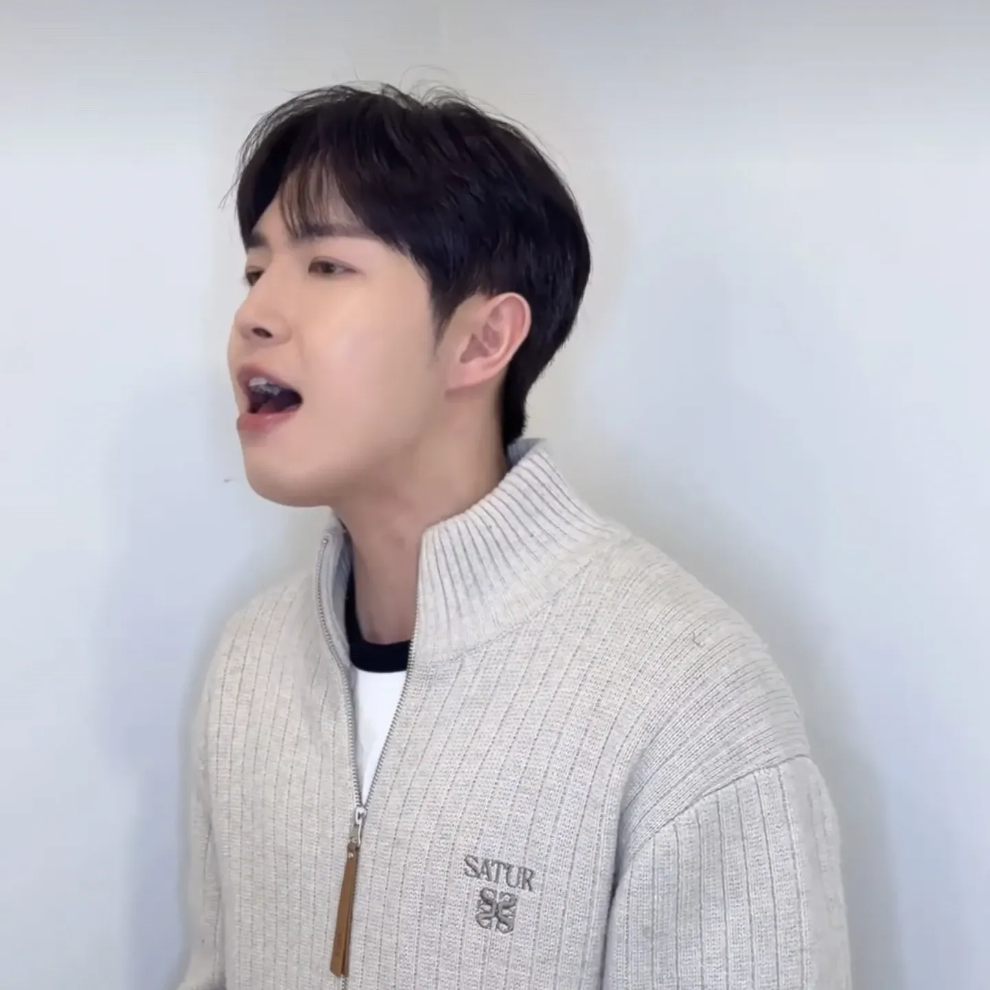 Momen yang diabadikan oleh penggemar Kim Jaehwan