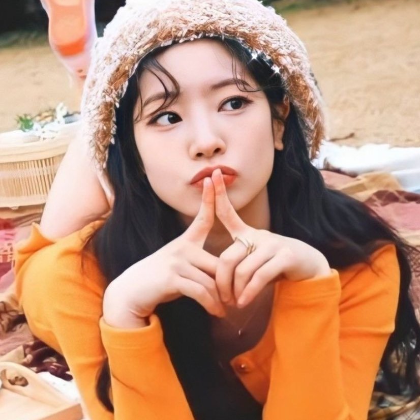 Momen yang diabadikan oleh penggemar Dahyun (TWICE)